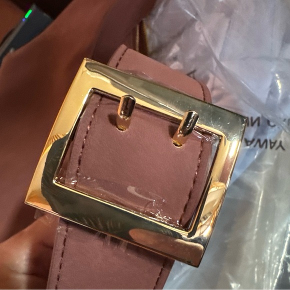 Slouchy Crescent Sling Handbag - Universal Thread - Brown - NEW with TAGS - Picture 7 of 9